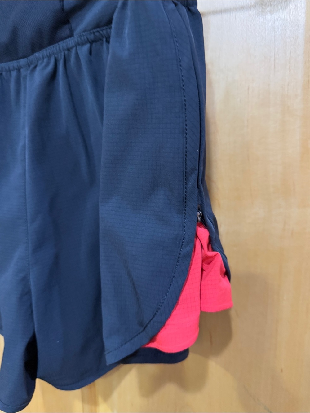 Nike Women’s Black Running Shorts with Pink Trim size S - Picture 7 of 8